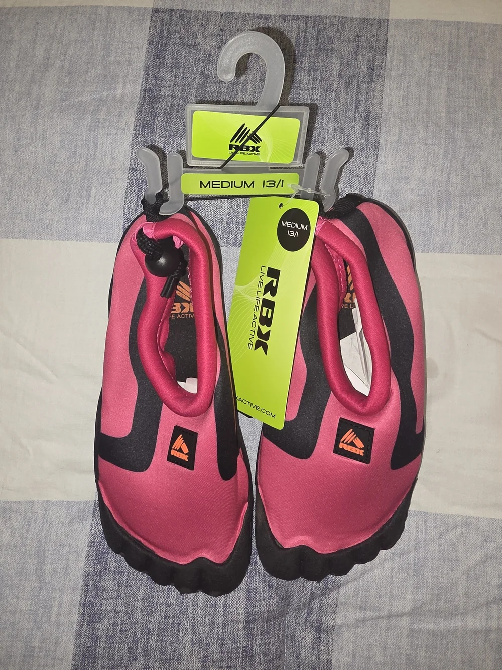 RBX Girla Pink and Black Aqua Socks - Slip-On Water Shoes Sz Medium 13/1 NWT